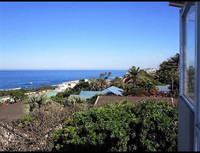 12 BEDROOM HOUSE FOR SALE IN MANABA BEACH